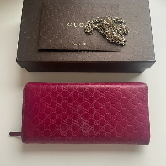 Gucci Wallet Microguccissima Leather Chain color Fuchsia Pink limited Edition